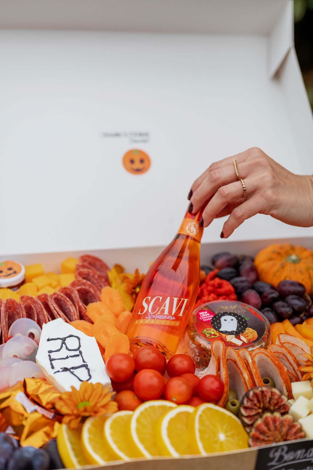 Halloween Box in Düsseldorf - Gruselig lecker genießen!