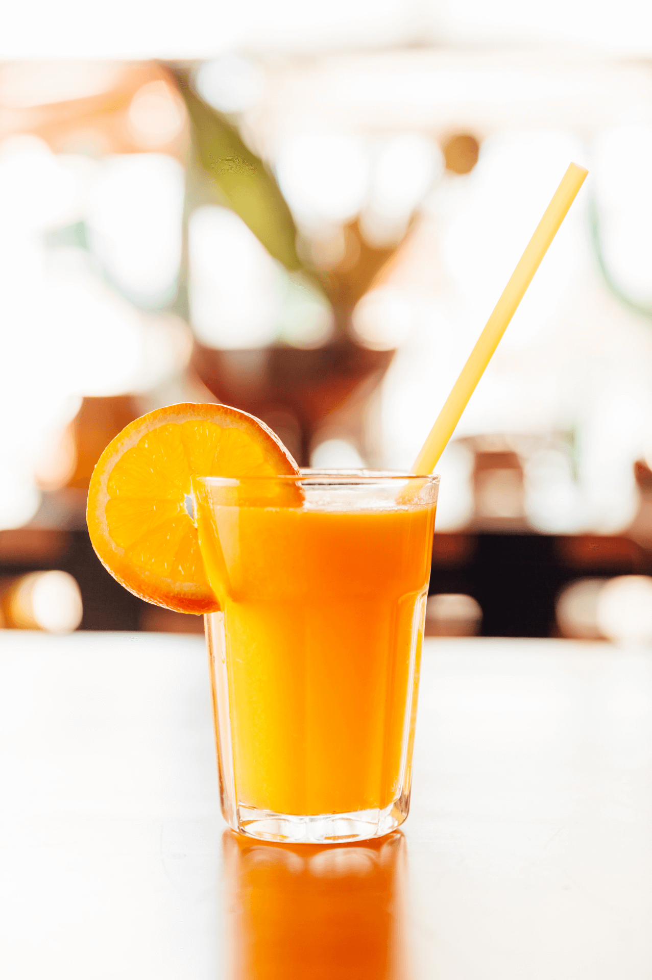 Frisch gepresster Orangen Saft, Orangen, Vitamine C, Vitamine. 